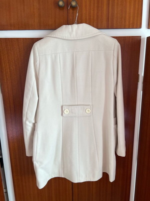 White coat size M like new