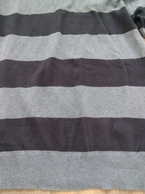 Men's pullover like new, size L