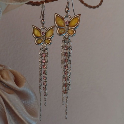 Earrings like new, pack of 3 pairs