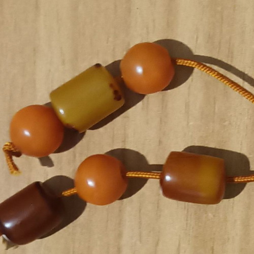 Mastic Worry Beads used with old Bakelite beads