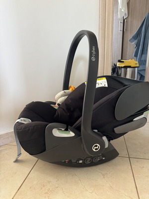 Cybex Cloud T i-Size κάθισμα αυτοκινήτου σαν καινούργιο με βάση Isofix