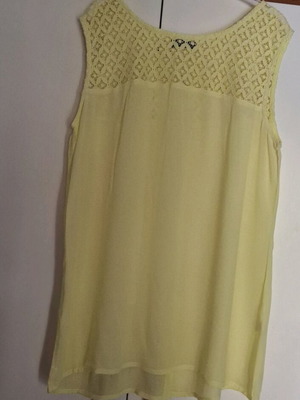 Tshirt Bill Cost like new, yellow, size M