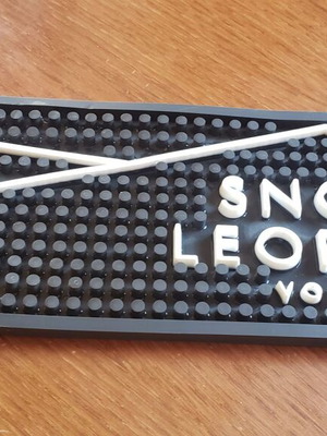 Bar mat Snow Leopard vodka σαν καινούργιο