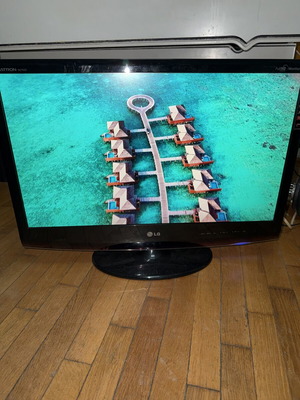 LG 27’ τηλεόραση-μονιτορ σαν καινούργιο, ήχος με εξωτερικά ηχεία