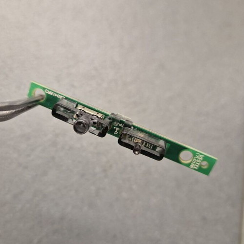 Vestel IR sensor for Hitachi 55KH6000 TV used, model 17LD166