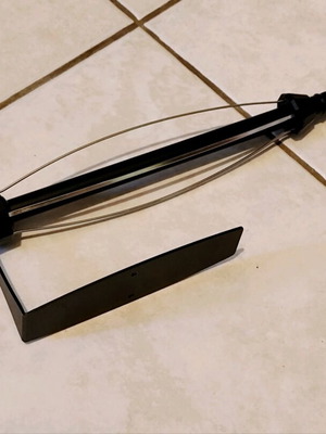 Screw-on kitchen paper holder with mechanism and case new