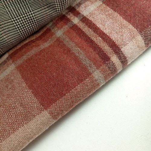 Fabric remnants excellent quality Δ 70-80 new for sewing
