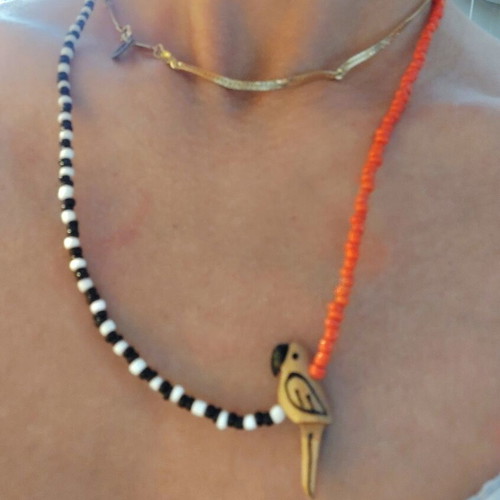 Parrot Necklace new, bright orange and black-white colors