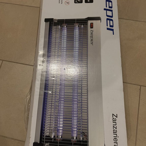 Electronic insect trap 40W like new