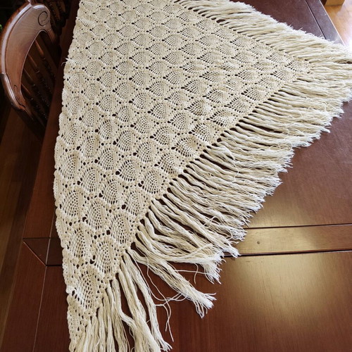 Handmade scarf like new, beige color 100x200