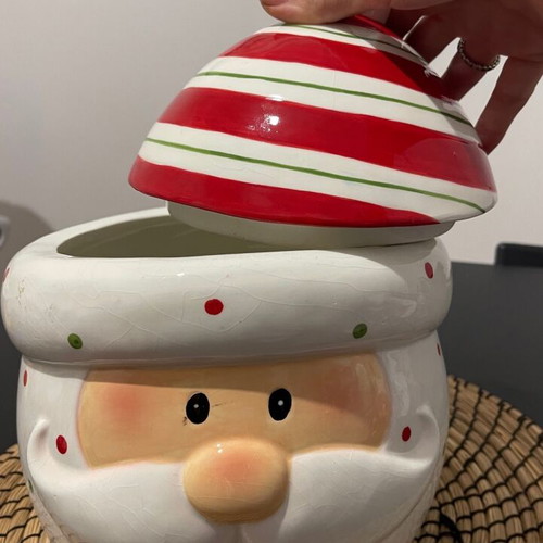 Large cookies jar used, very good condition