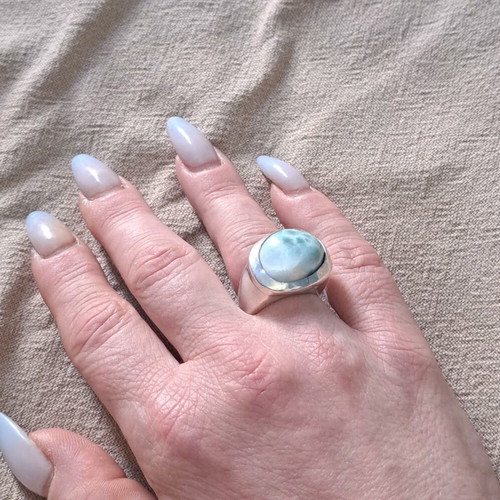 Handmade 925 silver ring with natural Larimar