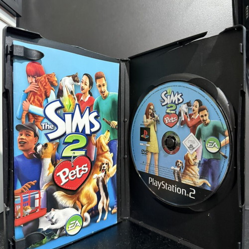 The Sims 2 Pets PlayStation 2 game used