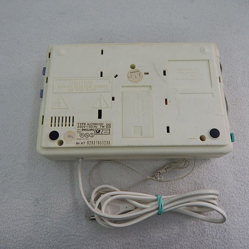 Philips AJ 3180 table clock radio used with alarm and FM-AM