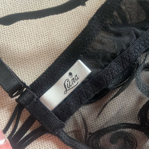 Luna corset black like new, size M