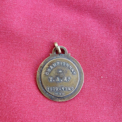 French bronze football medal 1939 - 1940