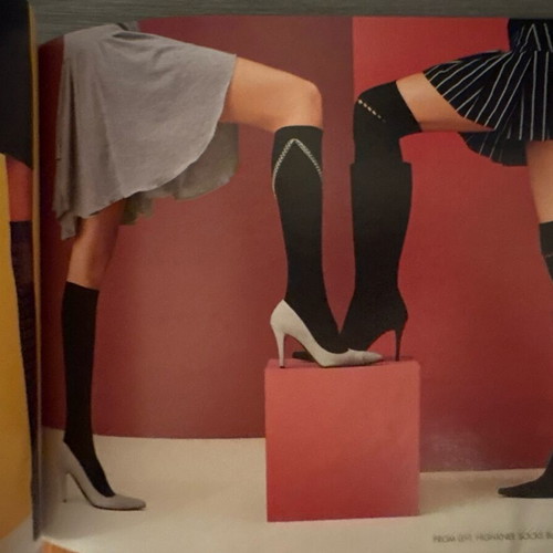 Calzedonia Fall-Winter Collection 2003-2004 Promotional Catalog used
