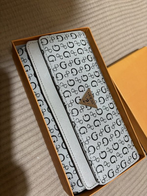 Guess wallet new, gray and black, spacious with many compartments
