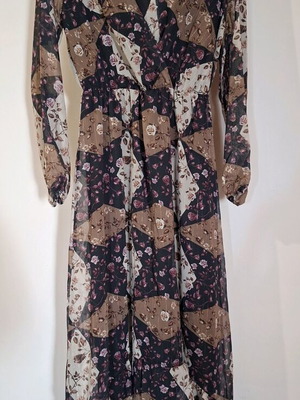 Dress like new in black and purple
