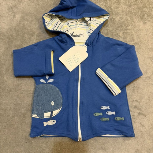Hooded jacket with whale print new, size 9-12M