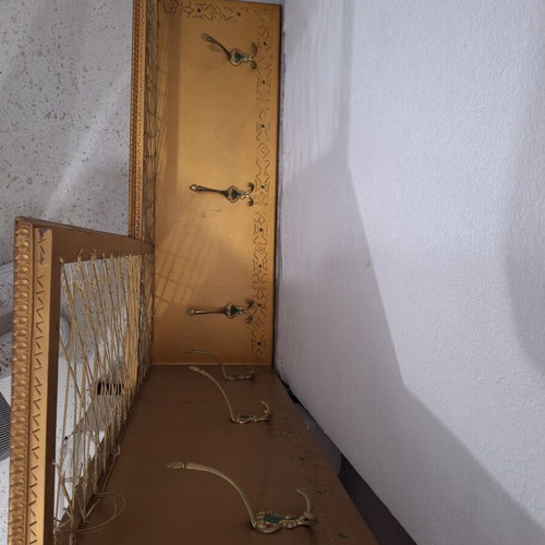 Antique Corner Hanger
