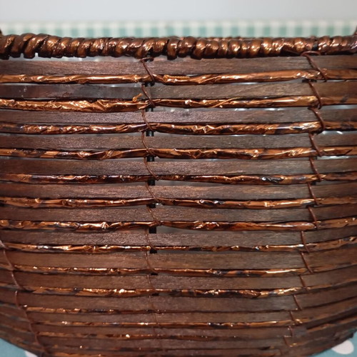 Wooden basket with handles like new