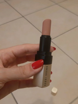 Bobbi Brown κραγιόν Luxe Matte, Semi-Naked