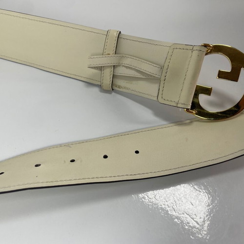 Gucci Blondie leather belt 75cm used, cream