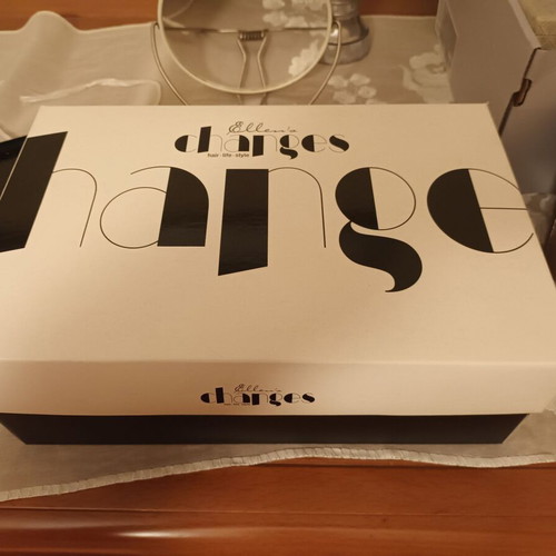 Toper wig with synthetic hair like new with its box