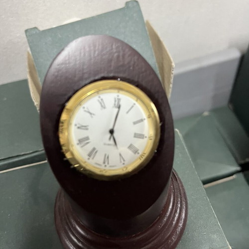 Office clock new, analog table