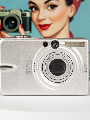 Canon IXUS 30 S digital camera used, ultra compact 3.2MP