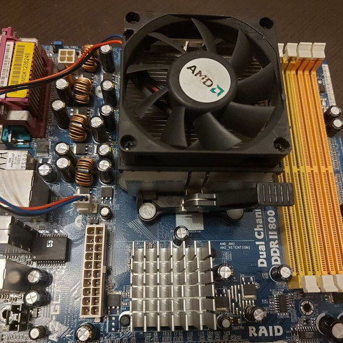 AsRock ALiveSATA2-GLAN Socket AM2 motherboard used, 2 RAM slots not working