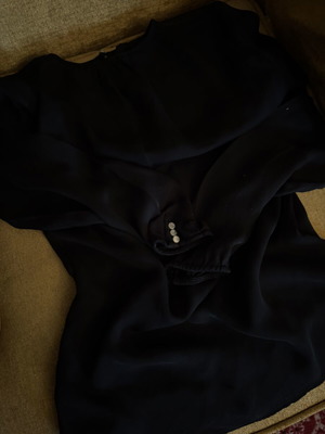 Linen shirt used, black with silver details, Massimo Dutti, size S