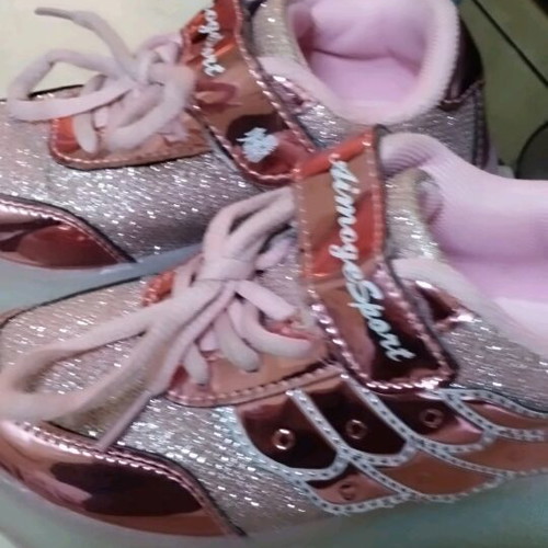 Roller Shoes with LED Lights Size 28 Pink Glitter like new