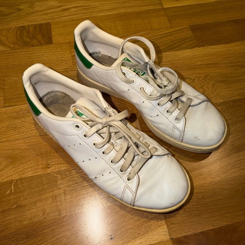 Adidas Stan Smith used white sneakers with green details size 41 missing insoles