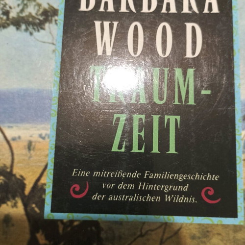 Books like new, pack of 12, German language