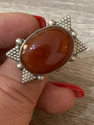 Δαχτυλίδι ασημένιο 925 vintage με κορνεόλη σε άριστη κατάσταση