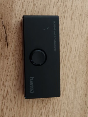HAMA 8K HDMI switch like new, bidirectional manual