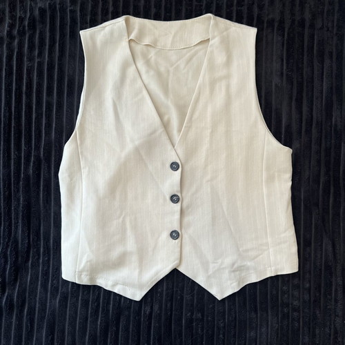 Striped vest and pants set like new, white and beige