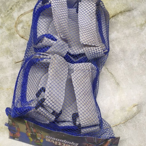 Double knee pads blue new in net