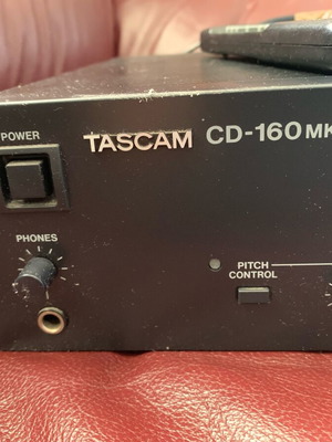 Tascam CD-160mkII επαγγελματικό CD player σαν καινούργιο