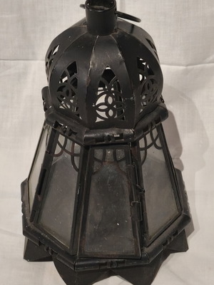 Small lantern like new with slight rust