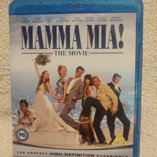 Mamma Mia The Movie Blu-Ray like new with subtitles