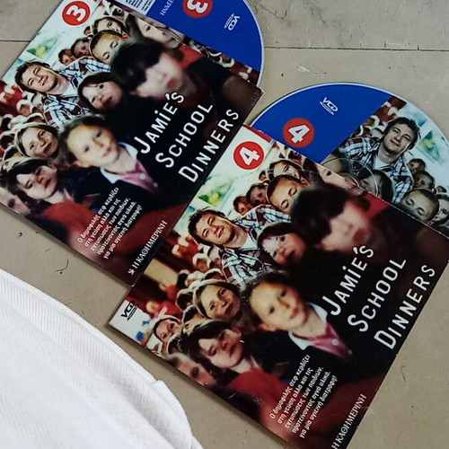 Jamie's School Dinners DVD pack of 2 like new