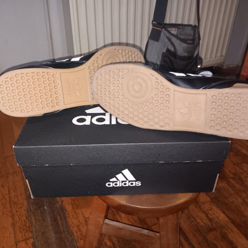 Adidas Kaiser 5 Goal new leather shoes size 43 1/3