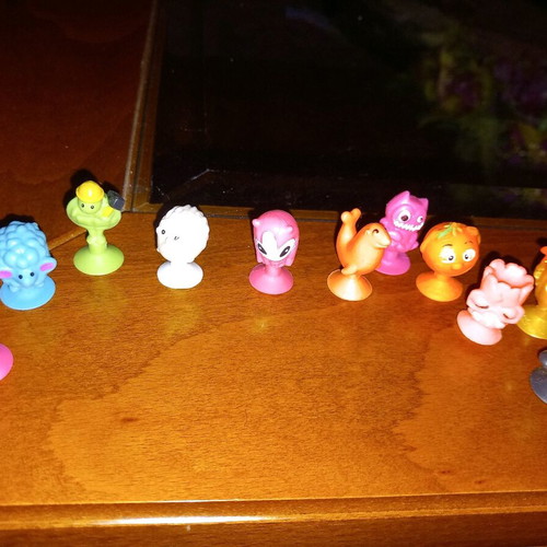 Suction cup figures used, set of 15 with storage case