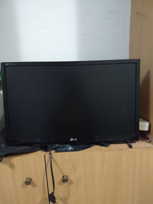 LG 23" TV-οθόνη Full HD με ψηφιακό δέκτη MPEG-4