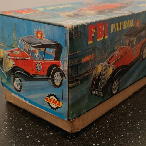 Tin toy FBI LYRA no 650 used with missing parts