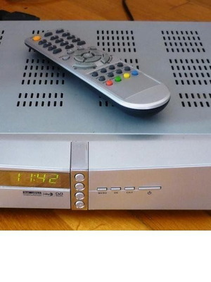 Visionnet Combo FCIS-7000 HD combo receiver like new