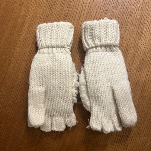American Eagle gloves used, white and beige